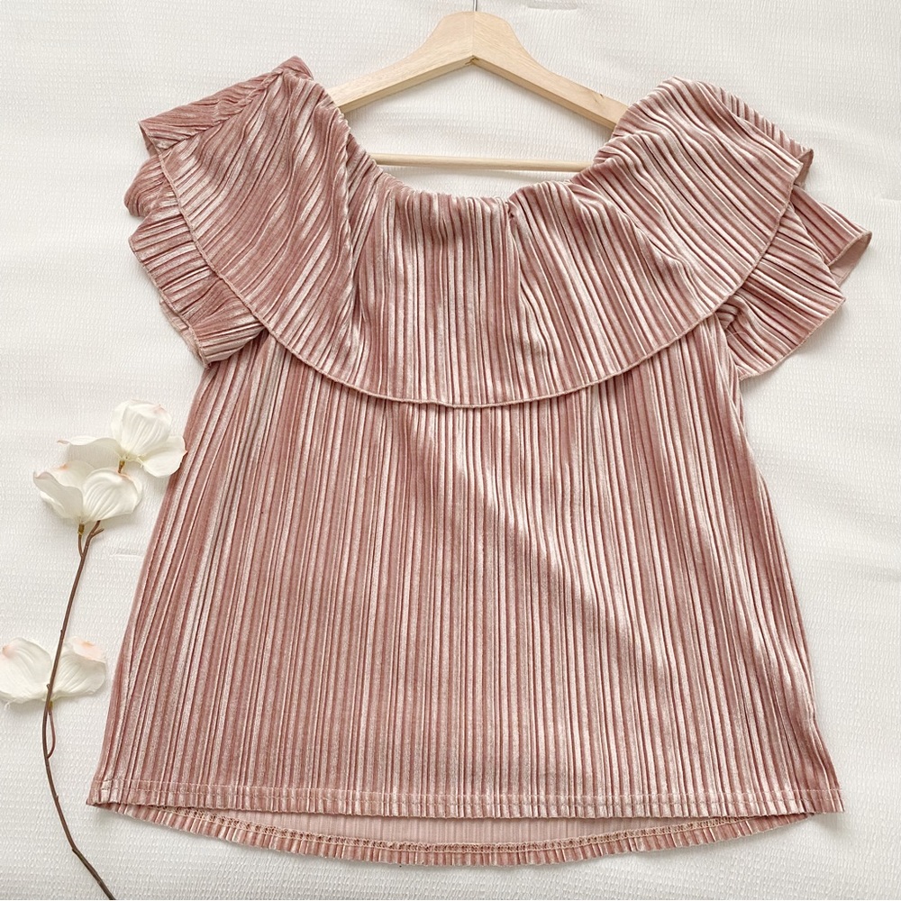 Pink Off Shoulder Velvet Top - Picture 2 of 8